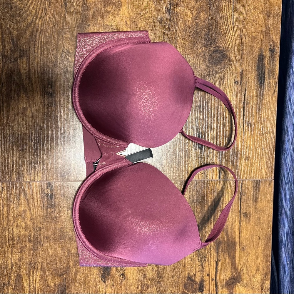 Victoria's Secret Fuchsia Bra